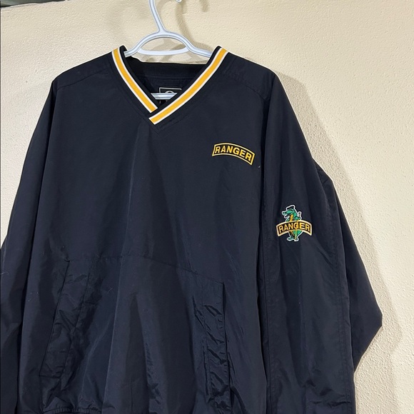 Gorgeous US Army Rangers Black with Yellow Accents Men’s Large NWOT Retail $59 - Picture 3 of 8